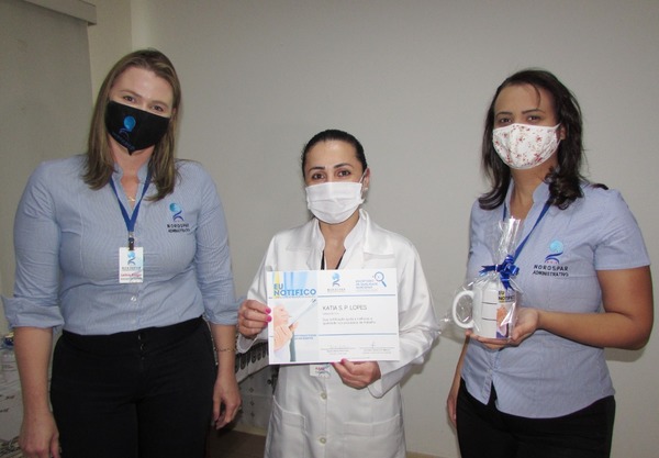 KATIA SIRLENE PINTO LOPES - FARMACÊUTICA